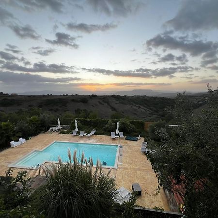 Domus La Roccia Hotel Pozzomaggiore ภายนอก รูปภาพ