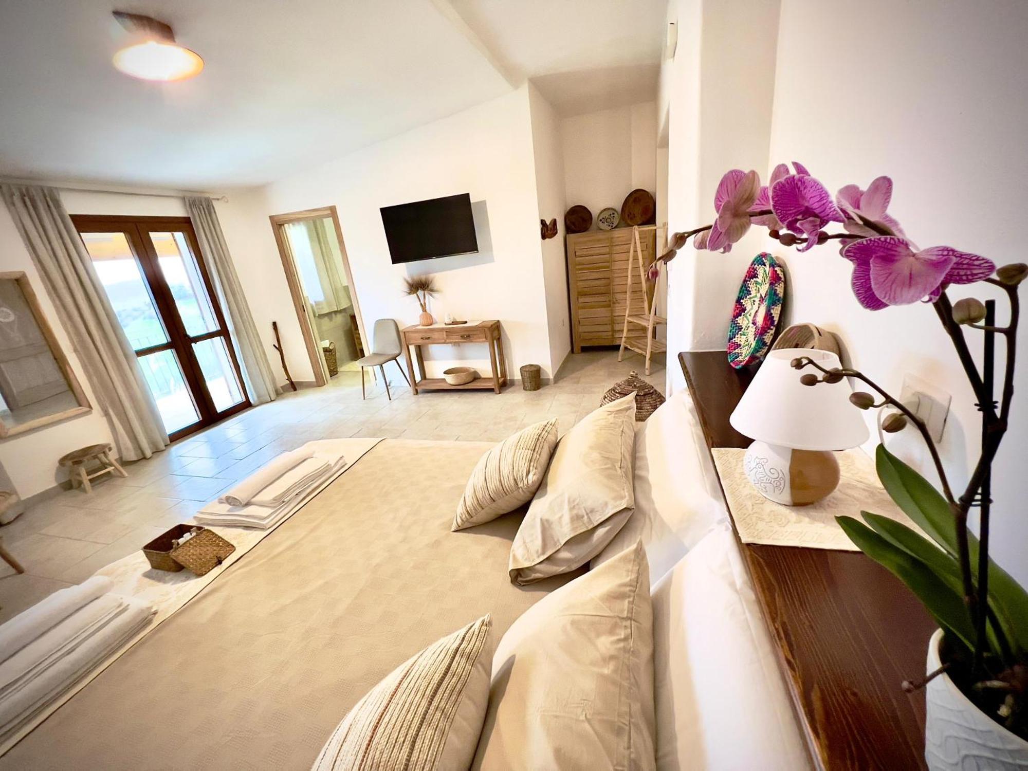 Domus La Roccia Hotel Pozzomaggiore ภายนอก รูปภาพ